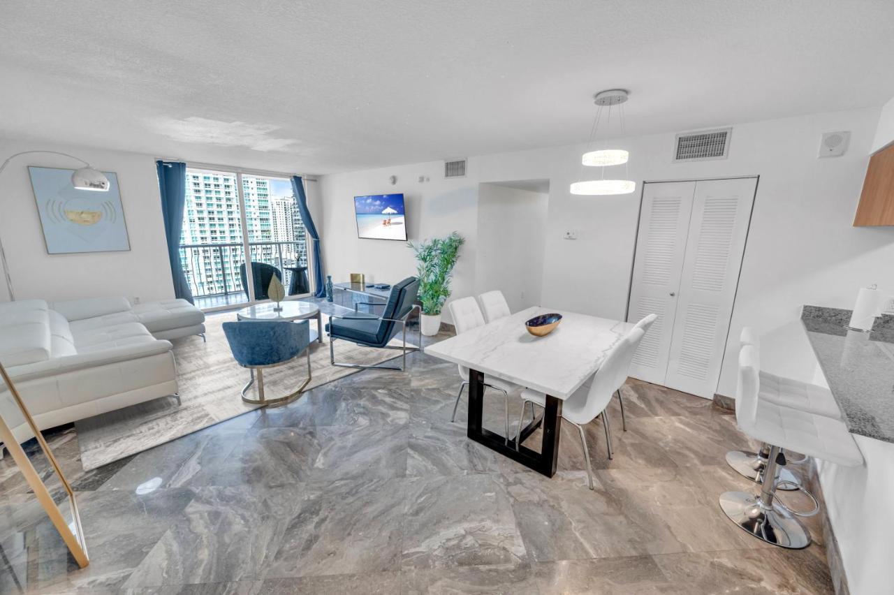Luxury 2 Bedrooms Brickell Bay Apartment Miami Bagian luar foto