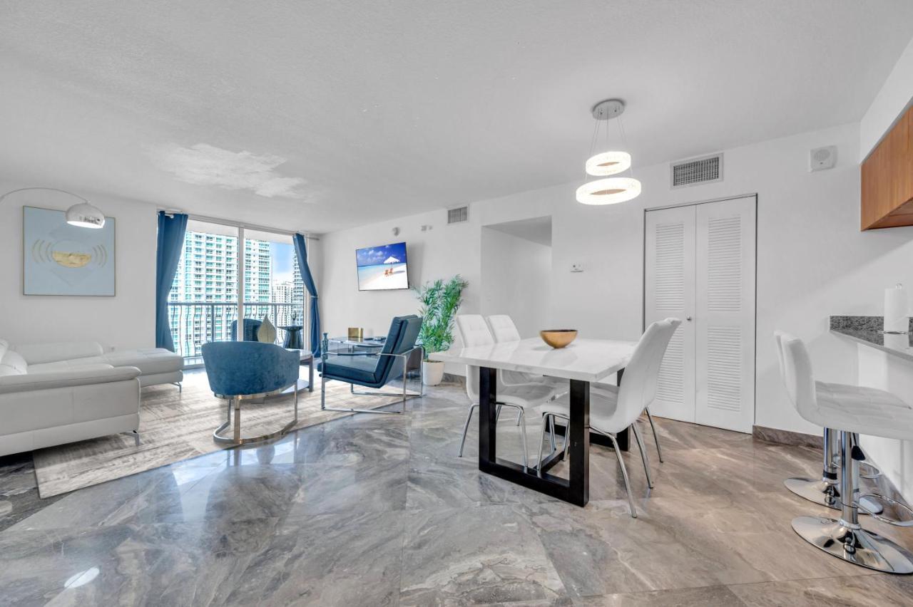 Luxury 2 Bedrooms Brickell Bay Apartment Miami Bagian luar foto